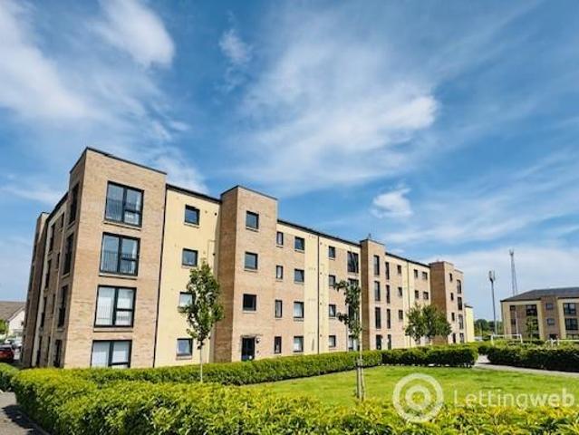 2 Bedroom Flat to Rent at Almond, Edinburgh