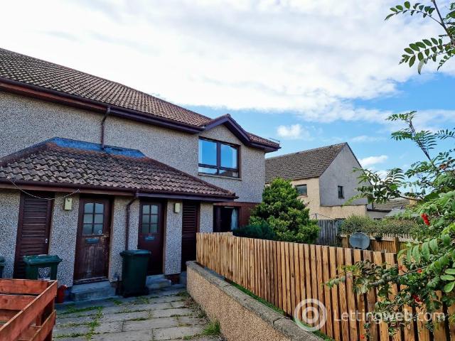 2 Bedroom Flat to Rent at Burghead, Cummingston, Elgin City North, Hopeman, Moray