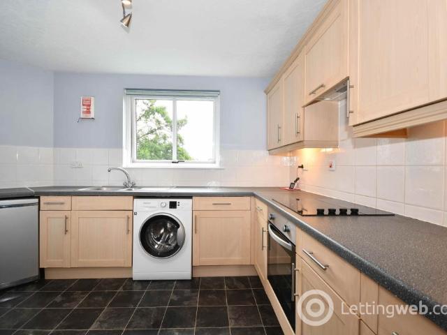 2 Bedroom Flat to Rent at Culloden and Ardersier, Highland, Inverness
