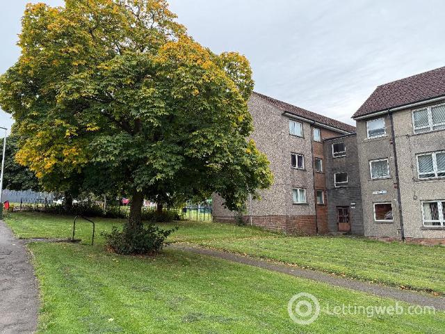 2 Bedroom Flat to Rent at Charleston, Dundee, Dundee City, Lochee
