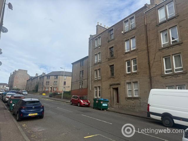 2 Bedroom Flat to Rent at Coldside, Dundee, Dundee City, Strathmartine