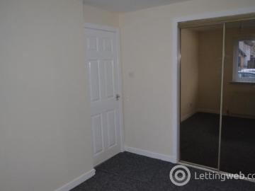 2 Bedroom Flat to Rent at Denny, Denny and Banknock, Falkirk