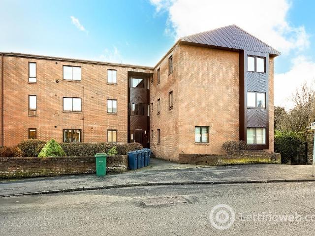 2 Bedroom Flat to Rent at Edinburgh, Juniper Green, Pentland Hills