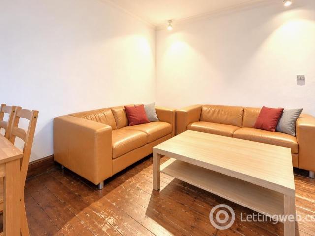 2 Bedroom Flat to Rent at Edinburgh, Leith