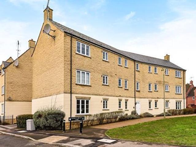 2 Bedroom Flat To Rent In Madley Brook Lane, Witney, OX28