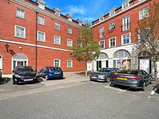 2 Bedroom Flat To Rent In Main Street, Dickens Heath, Shirley, Solihull, B90