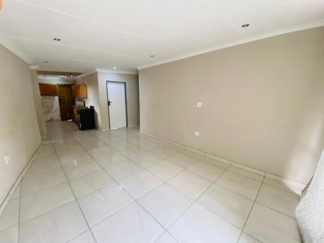 2 Bedroom Flat to Rent in Mindalore