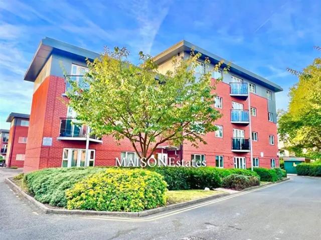 2 Bedroom Flat To Rent In Monea Hall, City Centre, Coventry, CV1