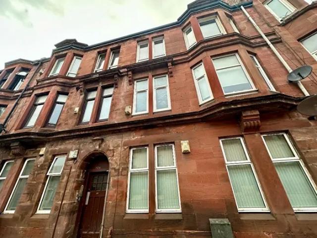 2 Bedroom Flat To Rent In Neilston Road, Paisley, Renfrewshire, PA2