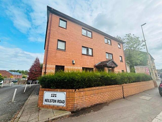 2 Bedroom Flat To Rent In Neilston Road, Paisley, Renfrewshire, PA2
