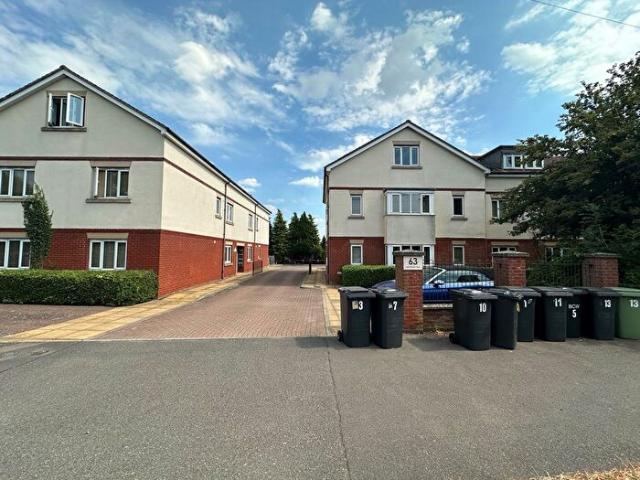2 Bedroom Flat To Rent In Northampton Road, Wellingborough, NN8