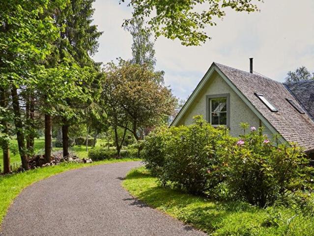 2 Bedroom Flat To Rent In Ochtertyre, Crieff, Perthshire, PH7
