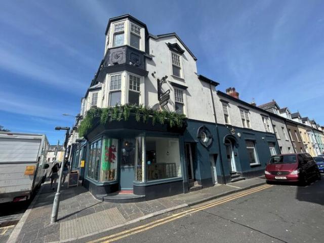 2 Bedroom Flat To Rent In Aberystwyth, Ceredigion, SY23