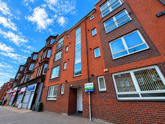 2 Bedroom Flat To Rent In Alexandra Parade, Dennistoun, G31