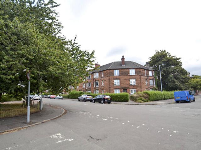 2 Bedroom Flat To Rent In / Arklet Road, Govan, Glasgow, G51