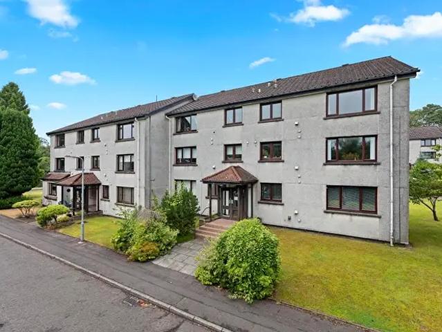 2 Bedroom Flat To Rent In Buchanan Drive, Newton Mearns, East Renfrewshire, G77