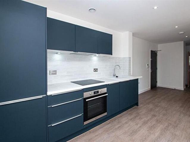 2 Bedroom Flat To Rent In Buckingham Court, Milton Keynes, MK9