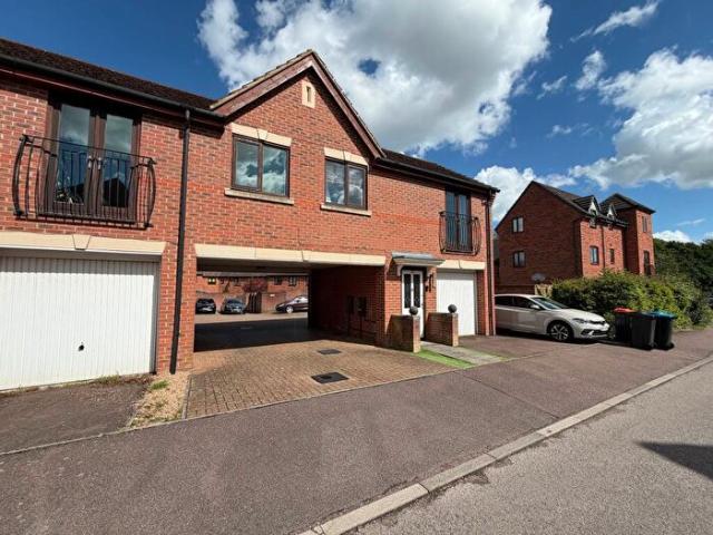 2 Bedroom Flat To Rent In Babylon Grove, Westcroft, MK4