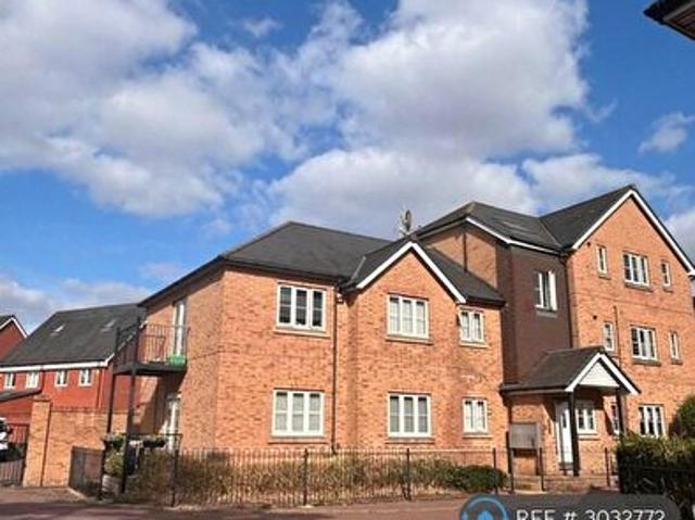 2 Bedroom Flat To Rent In Barland Way, Aylesbury, HP18