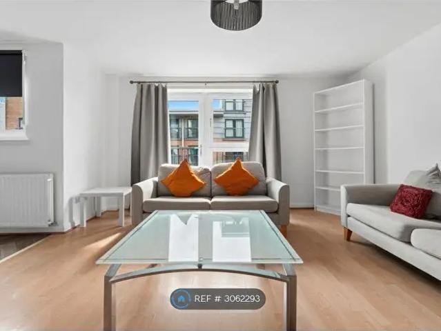 2 Bedroom Flat To Rent In Barrland Court, Glasgow, G41