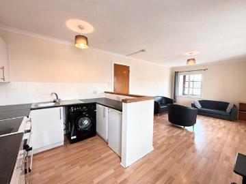 2 Bedroom Flat To Rent In Bell Street, Merchant City, Glasgow G4