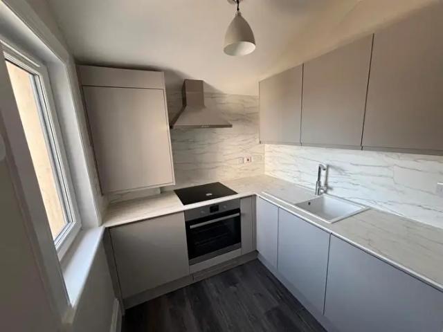 2 Bedroom Flat To Rent In Bellshill Road, Motherwell, ML1