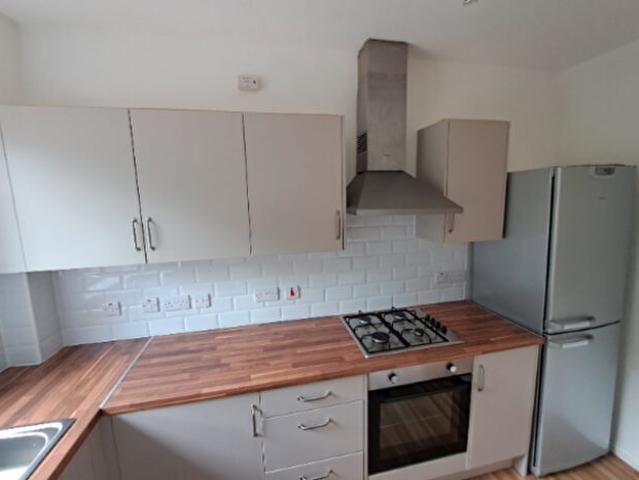 2 Bedroom Flat To Rent In, Benalder Street, G11