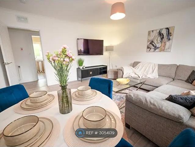 2 Bedroom Flat To Rent In Brankholm Brae, Hamilton, ML3