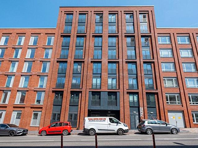 2 Bedroom Flat To Rent In Bradford Street, Deritend, Birmingham, B12