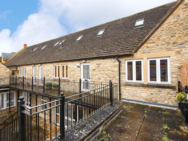 2 Bedroom Flat To Rent In Bridge Street Mill, Witney, OX28