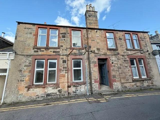 2 Bedroom Flat To Rent In Bridgend, Dunblane, FK15