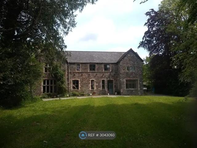 2 Bedroom Flat To Rent In Bro Myrddin, Carmarthen, SA31