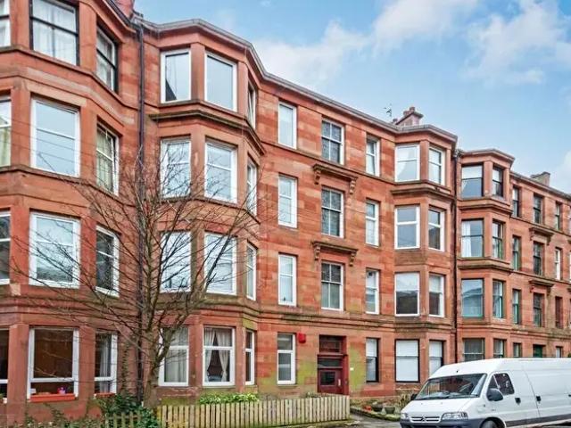 2 Bedroom Flat To Rent In Caird Drive, Partick, Glasgow, G11