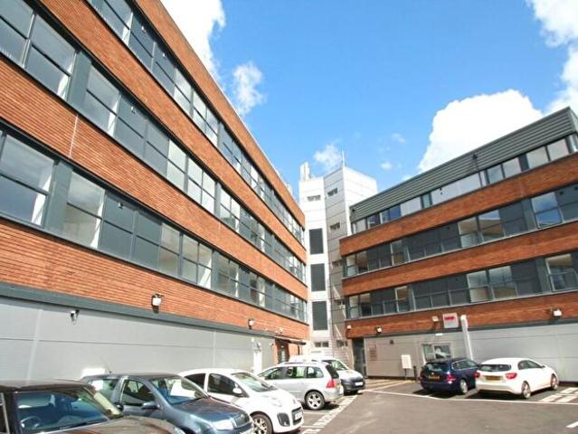 2 Bedroom Flat To Rent In Century House, Stratford Road, Shirley, Solihull, B90