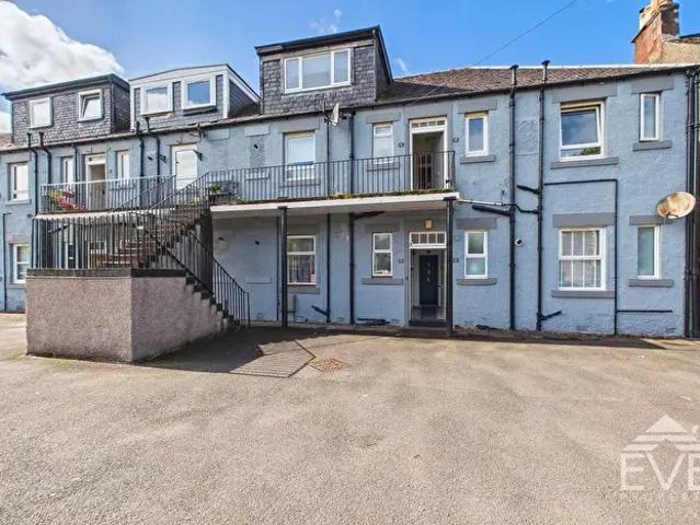 2 Bedroom Flat To Rent In Charles Terrace, Dalvait Road, Balloch, West Dunbartonshire, G83