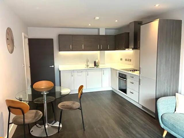 2 Bedroom Flat To Rent In Chatham Street, Leicester, LE1