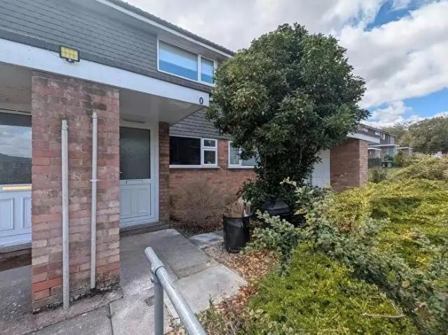 2 Bedroom Flat To Rent In Cherryleas Drive, Leicester, LE3