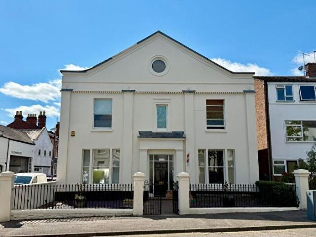 2 Bedroom Flat To Rent In Clarendon Street, Leamington Spa, CV32