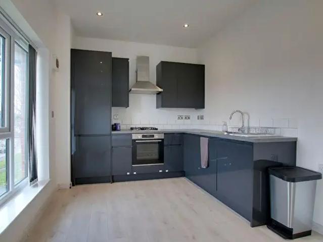2 Bedroom Flat To Rent In Coleman Road, Tilton Apartments, LE5
