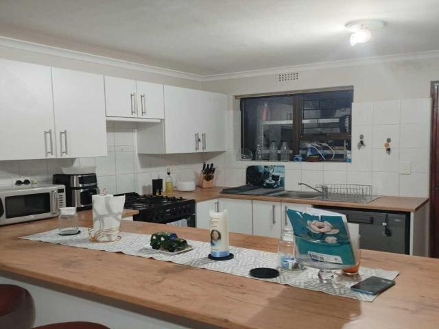 2 Bedroom flat to rent in Costa Sarda, Knysna