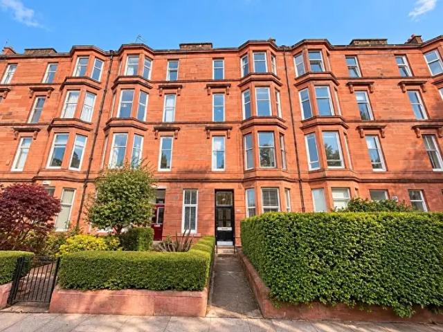 2 Bedroom Flat To Rent In Crow Road, Broomhill, Glasgow, G11
