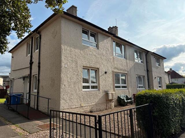 2 Bedroom Flat To Rent In Duncanson Avenue, Alloa, FK10