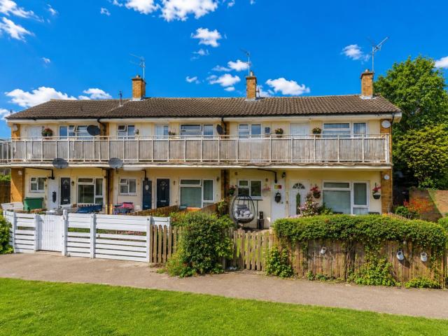 2 Bedroom Flat to rent in Dunstable