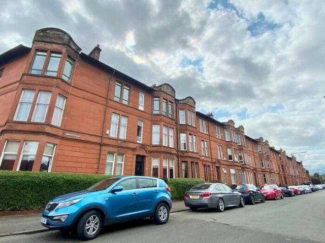 2 Bedroom Flat To Rent In Durward Avenue, Shawlands, Glasgow, G41