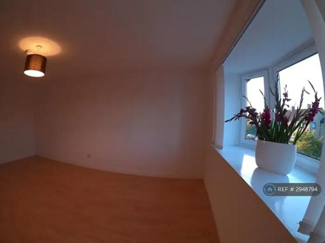2 Bedroom Flat To Rent In Denmilne Street, Glasgow, G34