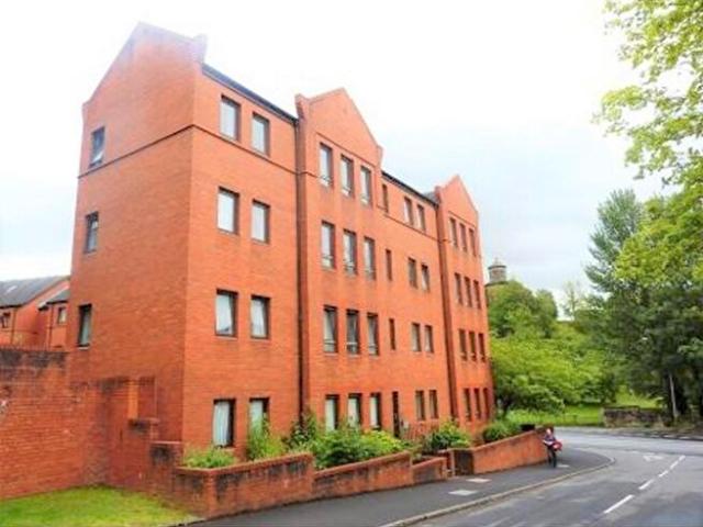 2 Bedroom Flat To Rent In Drygate, Glasgow, G4