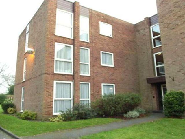 2 Bedroom Flat To Rent In Eastern Road, Sutton Coldfield, B73