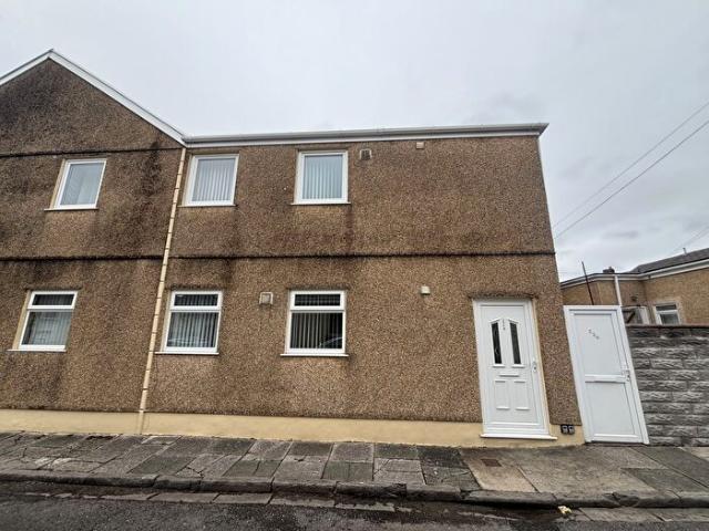 2 Bedroom Flat To Rent In Eaton Road, Brynhyfryd, Swansea, West Glamorgan, SA5
