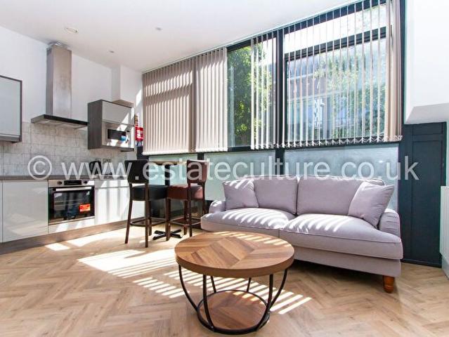 2 Bedroom Flat To Rent In Flat Corporation Street, Coventry, CV1