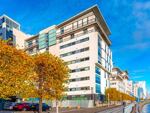 2 Bedroom Flat To Rent In Flat / Castlebank Place Glasgow, G11